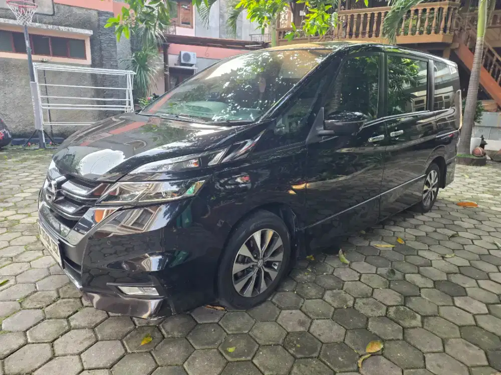 Nissan Serena HWS 2019 HITAM