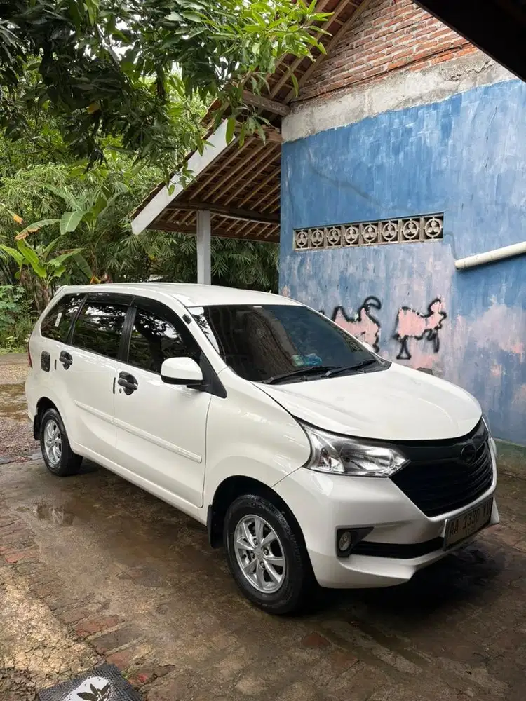 xenia r 1.3 manual 2018 istimewa