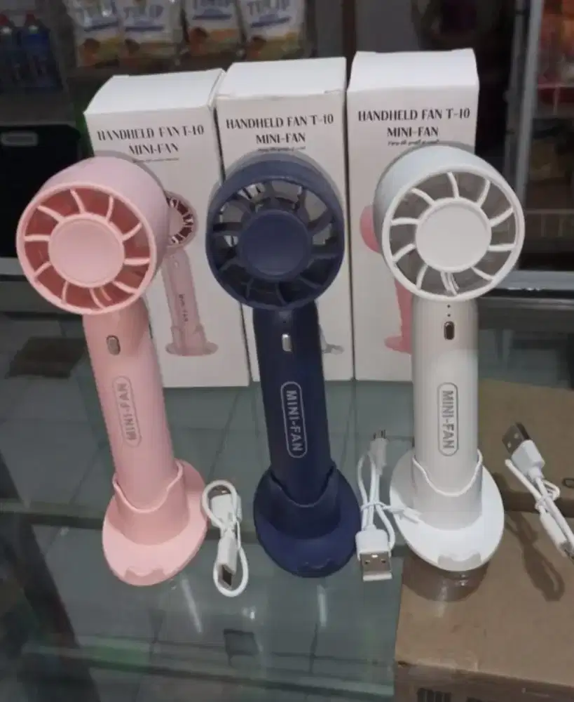 Kipas mini genggam portable