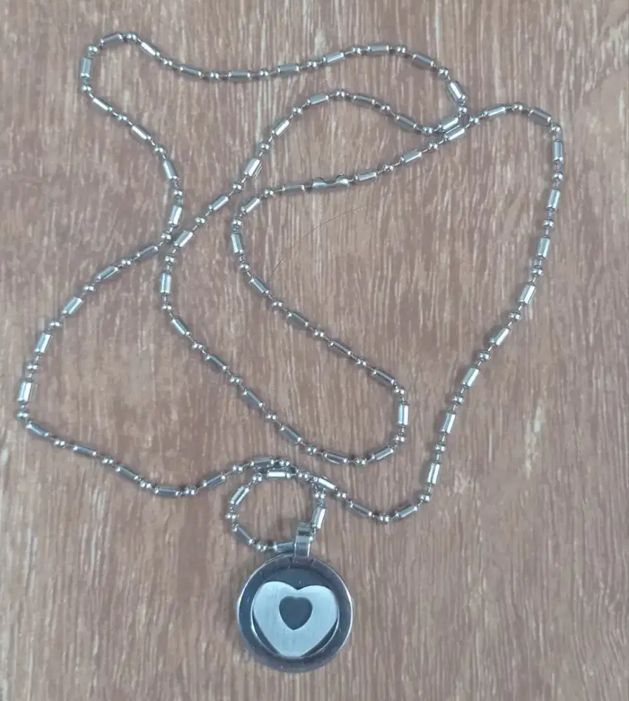 Kalung pendent MCI original