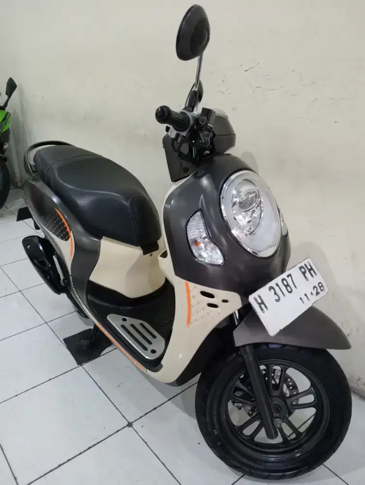 HONDA SCOOPY Sporty 2023