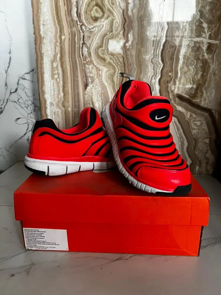 Sepatu Nike ORI uk 35 - baru dipakai 2x