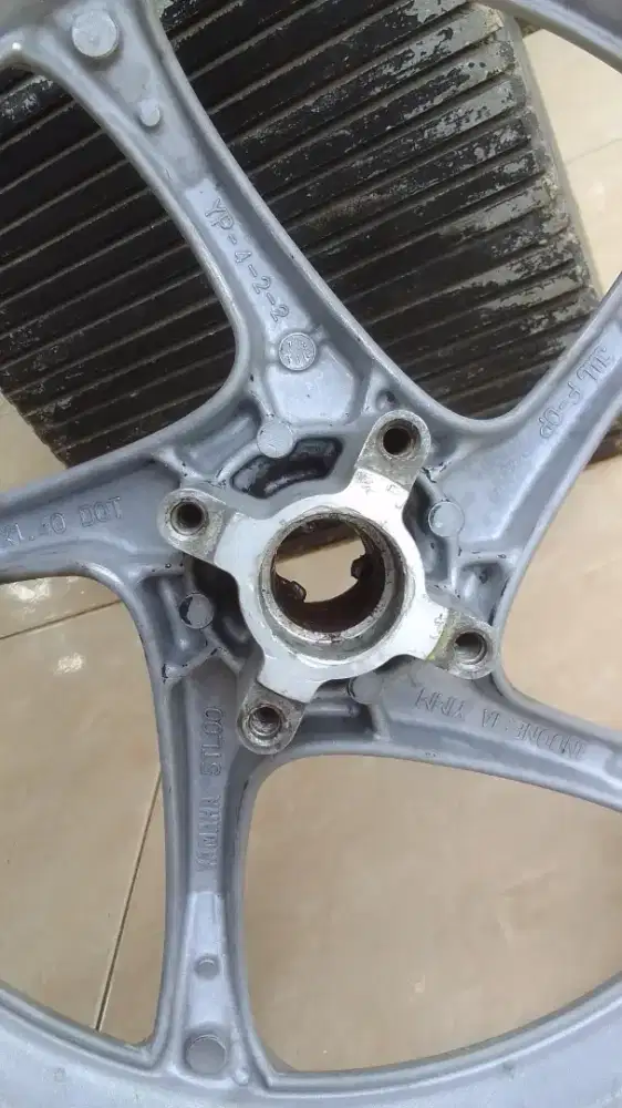 Velk Mio Sporty Smile Soul Karbu