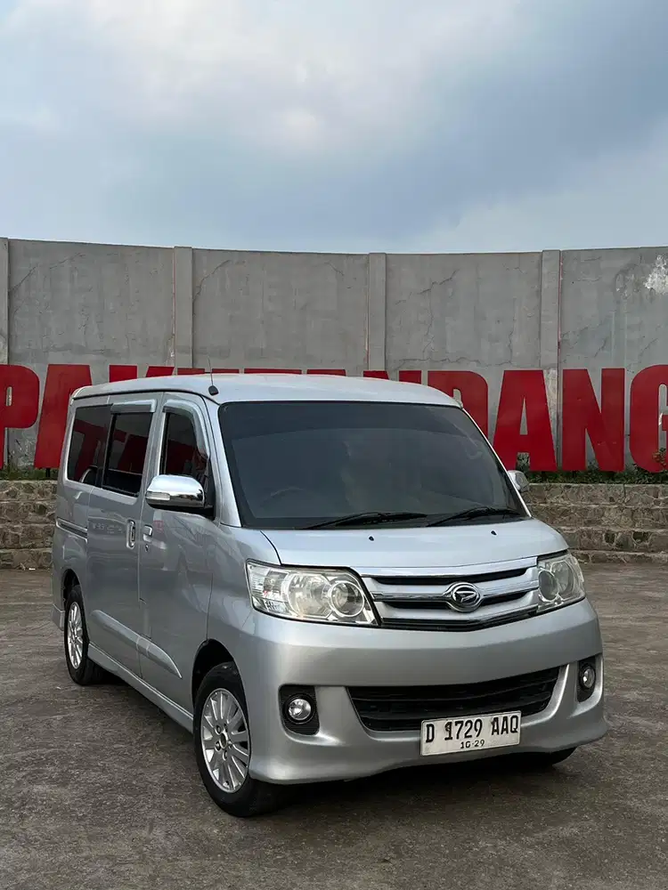 Daihatsu Luxio 2013 Bensin