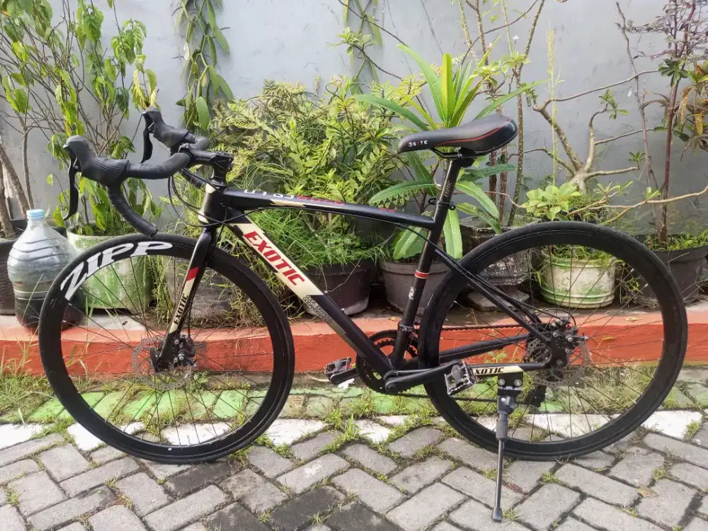 Sepeda balap exotic Sawojajar Malang