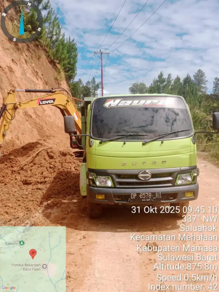 Dijual mobil dumptruck hino tahun 2022 kondisi normal
