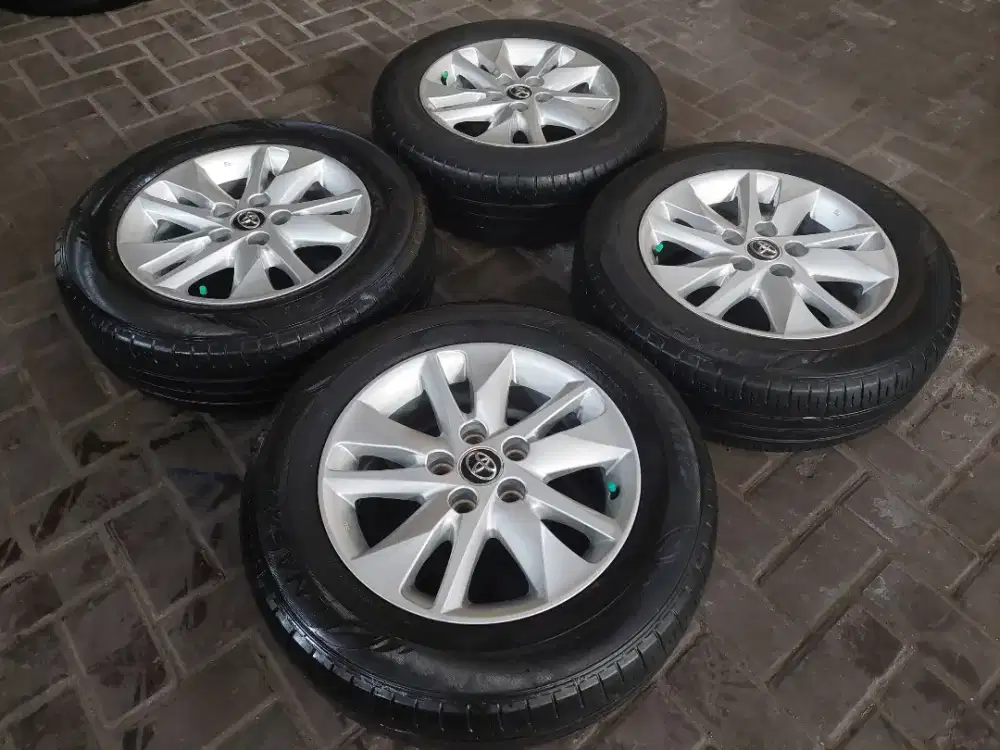 Velg Ban 88% Ori Innova Reborn R16 Zenix Hilux Nav1 Voxy Alphard Luxio