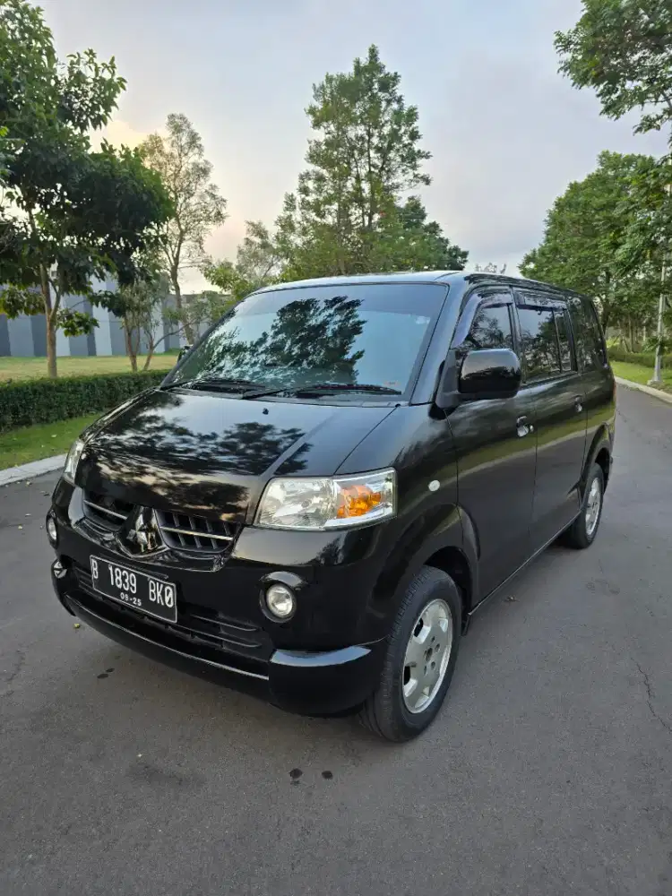 Antik FS Mitsubishi Maven 1.5 GLS Manual 2010 pmk 2011 Seperti APV