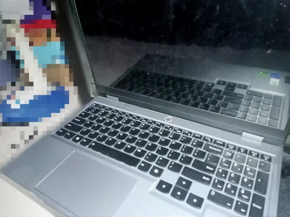 Laptop Lenovo LOQ —Bekas