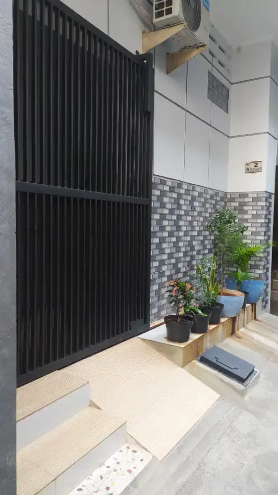 Kost²an Ac Putri bangunan baru di pademangan