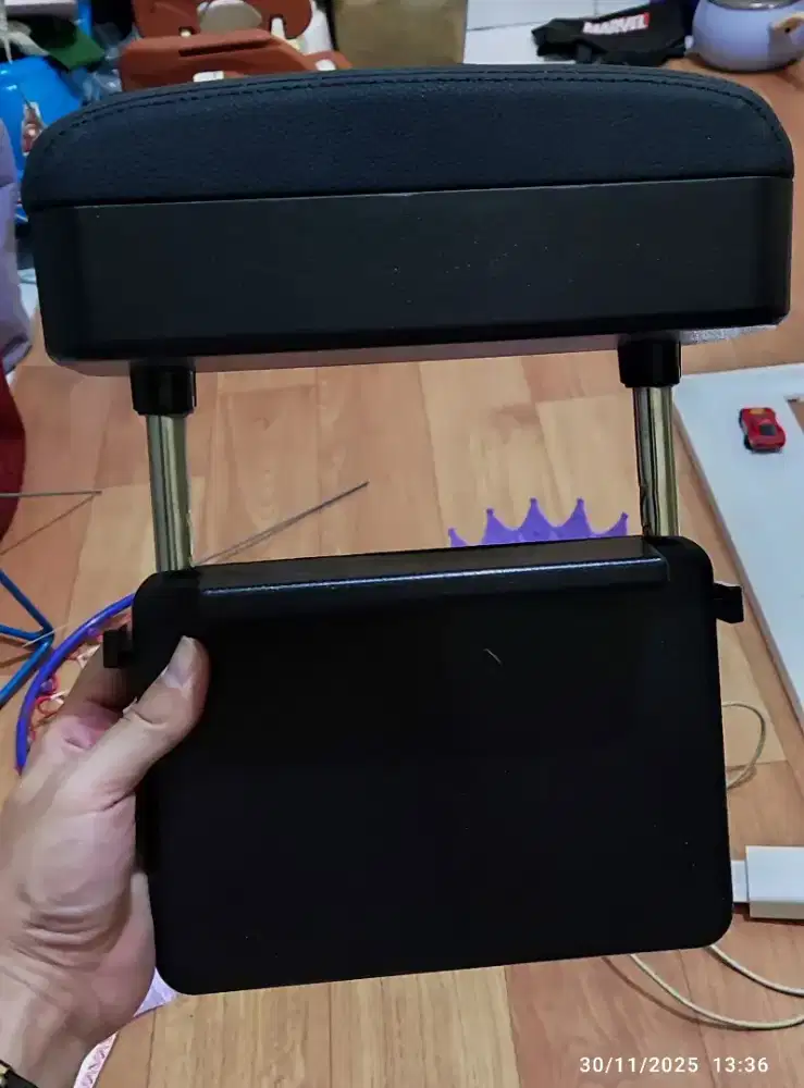 Arm Rest Mobil Tipe Console Tengah Sejajar Jok