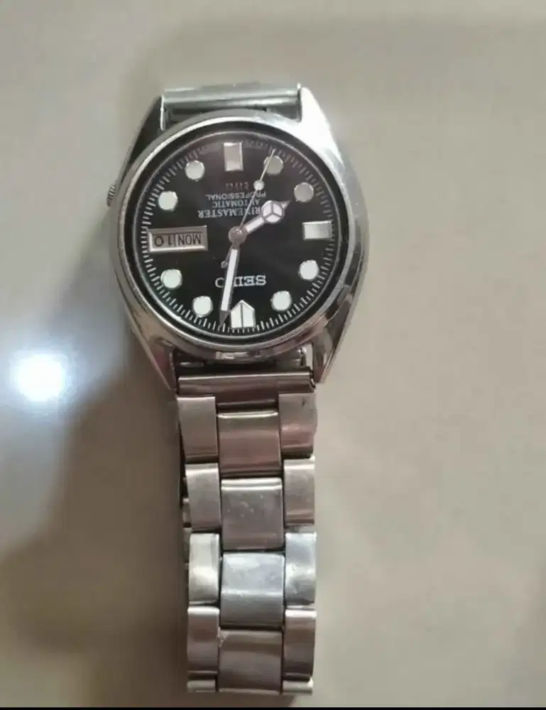 Jam tangan seiko otomatic
