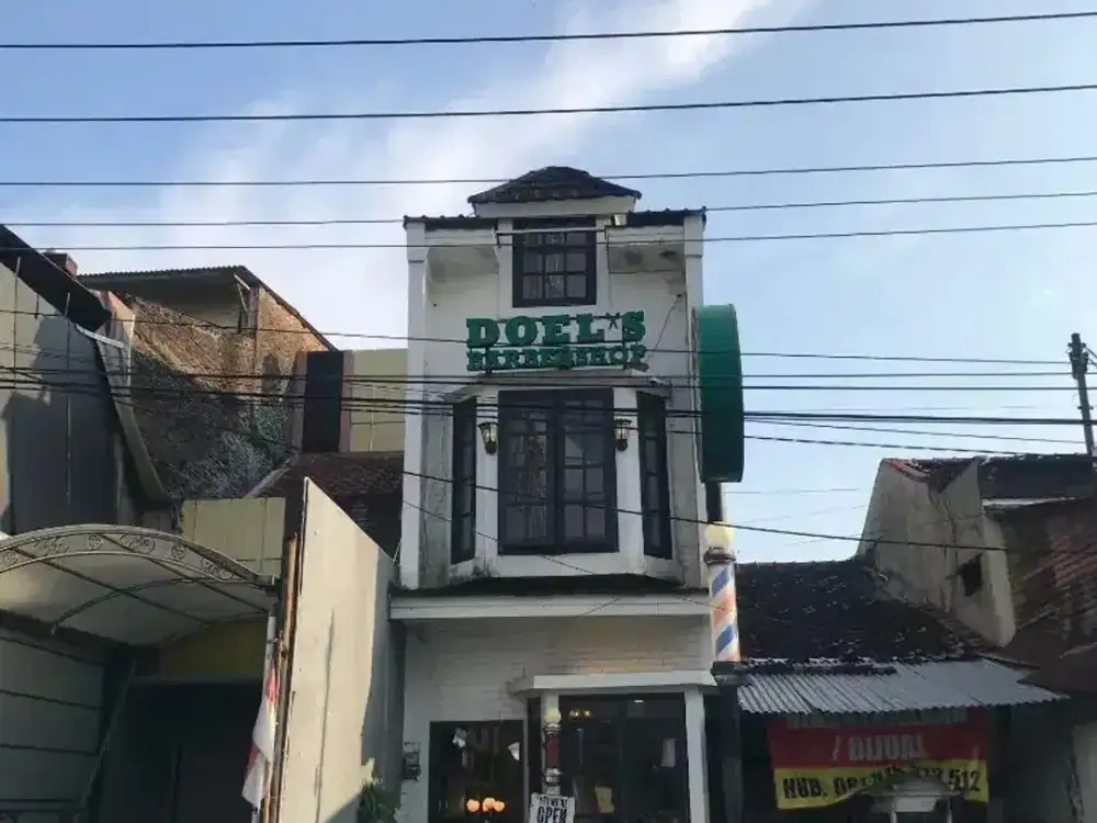 Dijual Ruko 2,5 lantai dengan lokasi sangat strategis jl kusumanegara rejowinangun kotagede