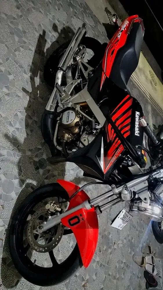 Kawasaki ninja 150 SS merah zebra asli ( tembus faktur )
