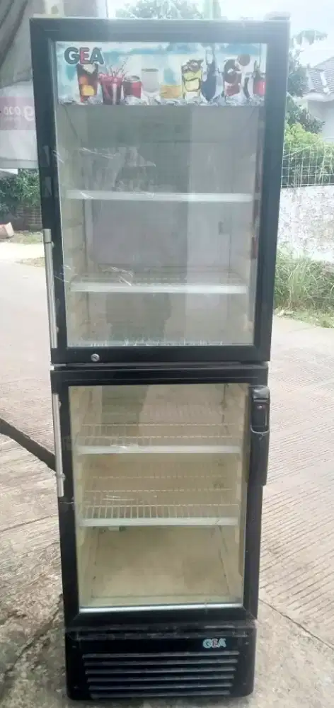 Showcase GEA 2 pintu dinginnya manyoss lokasi Ciseeng cihoe