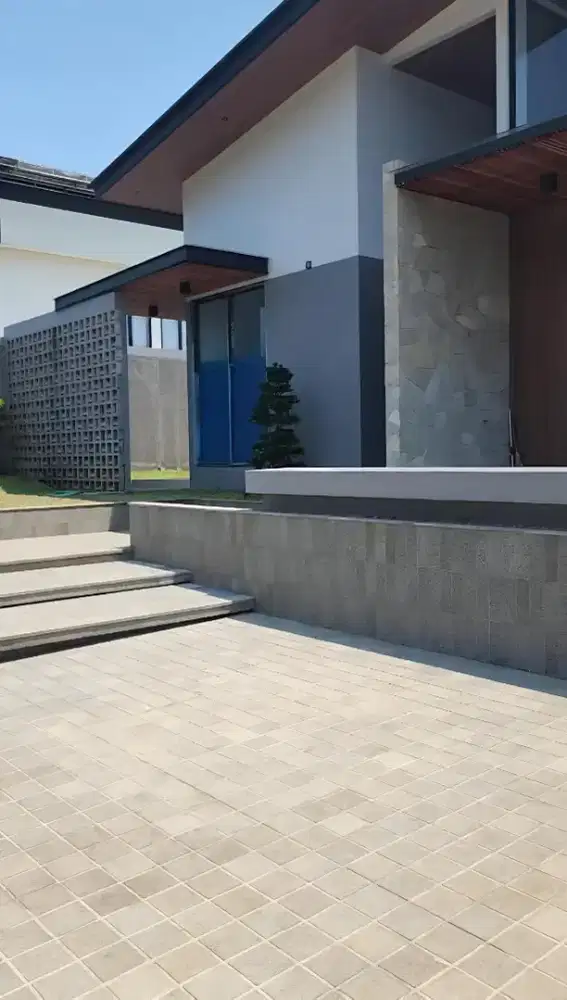 Disewakan dikontrakkan rumah di puri Arga golf BSB SEMARANG