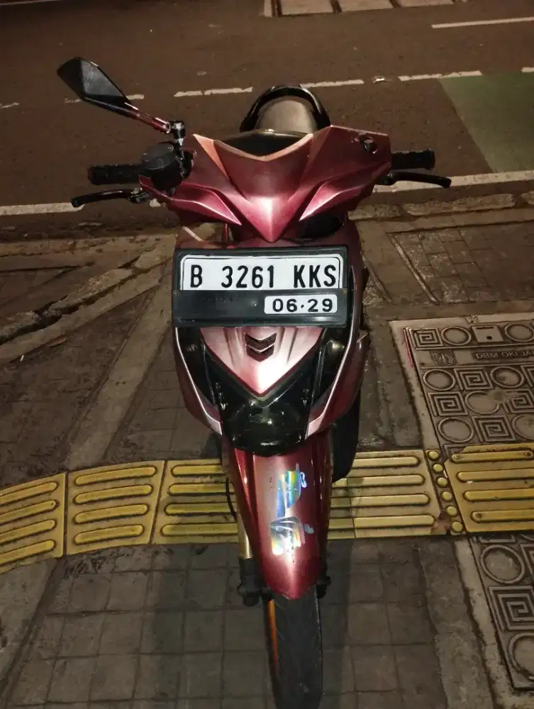 Dijual honda BEAT 2013 Surat surat komplit.