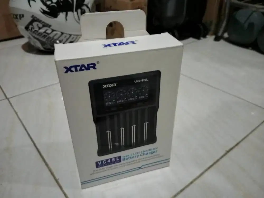 XTAR VC4SL Charger Battery