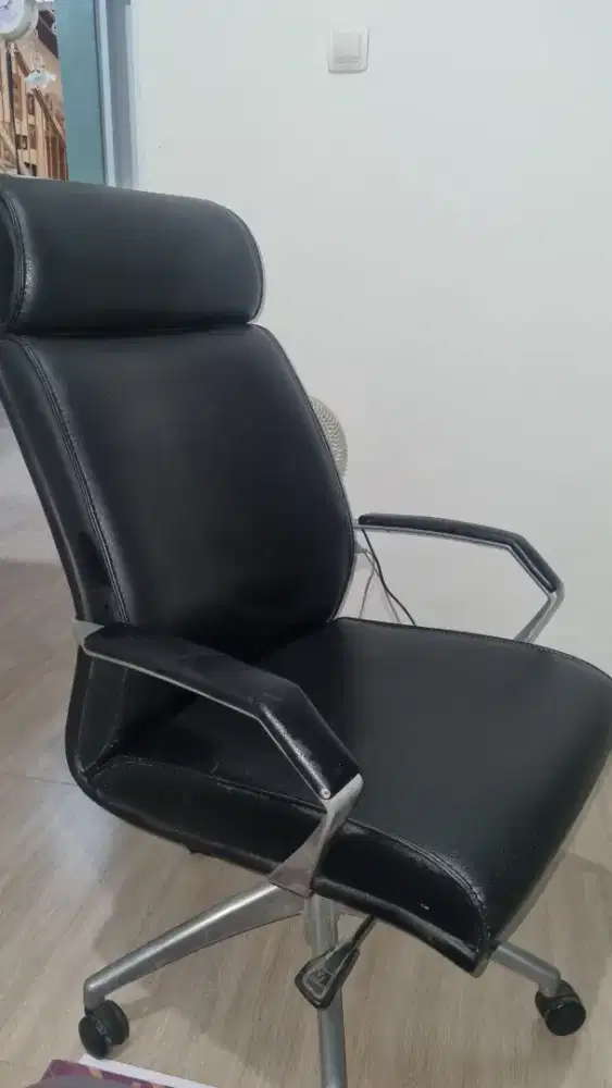 Kursi Kantor Kerja Direktur Manager