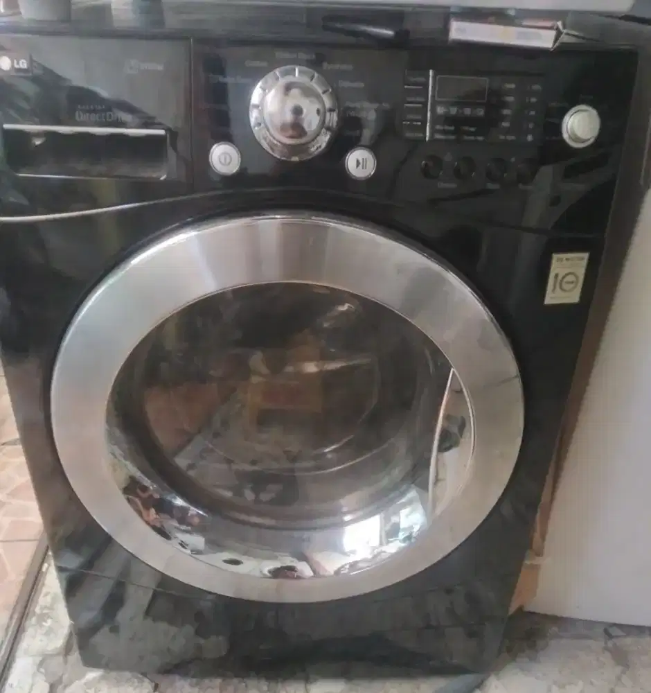 Mesin cuci merk LG kap 10 kg