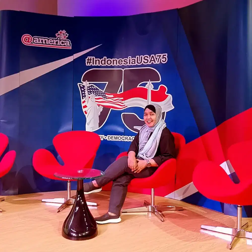 Mencari pekerjaan sesuai dengan kualifikasi