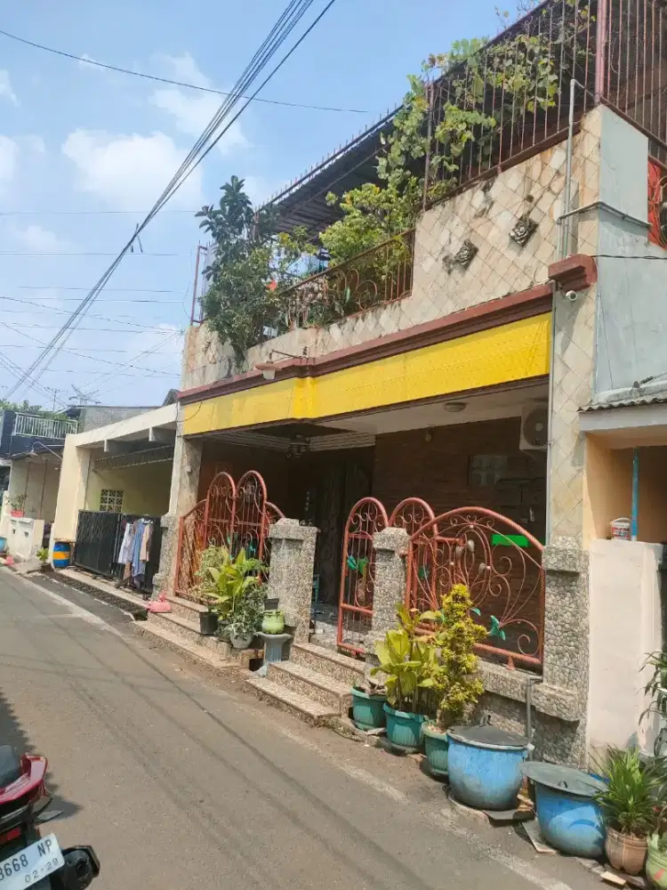Rumah dijual di Majapahit belakang Lotte mart Semarang