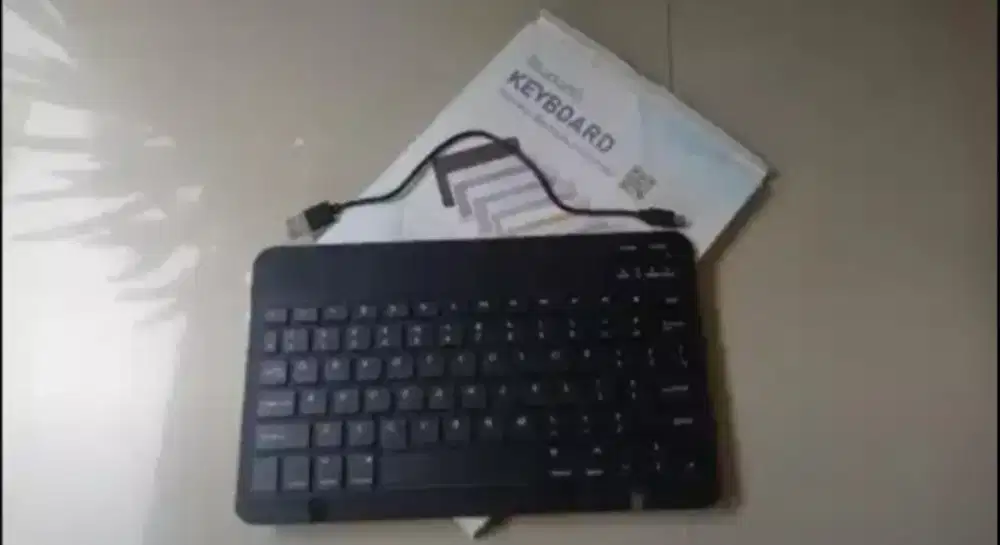 Keyboard bluetooth 2nd gen hitam 10 inch seperti merek Goojodoq