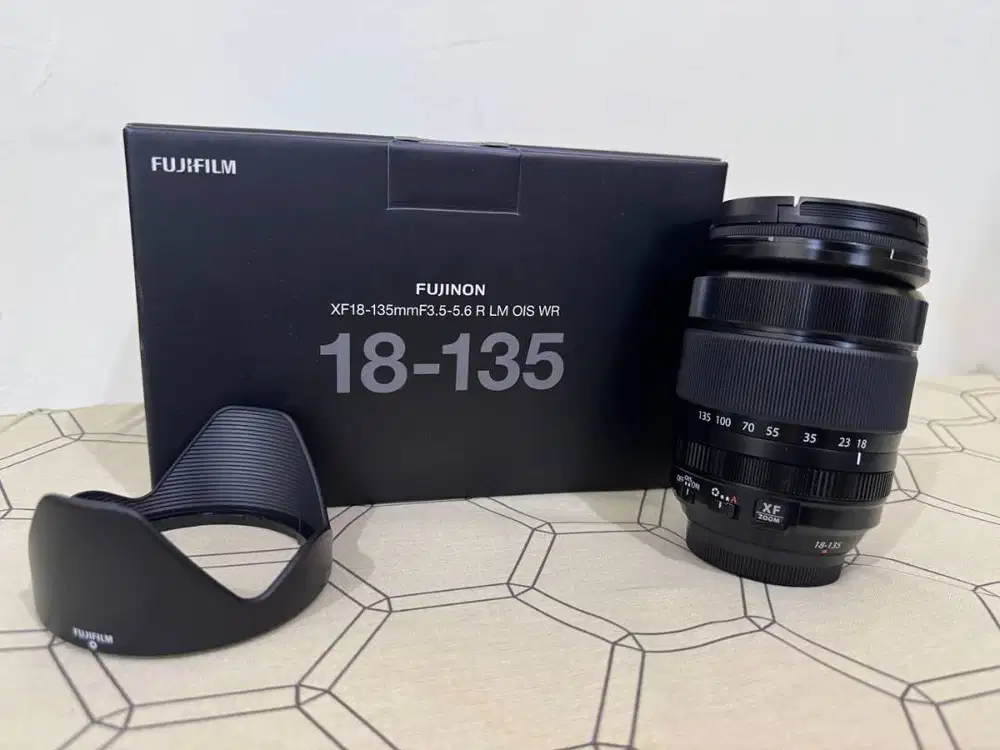 Lensa FUJINON XF 18-135mm f/3.5-5.6 R LM OIS WR