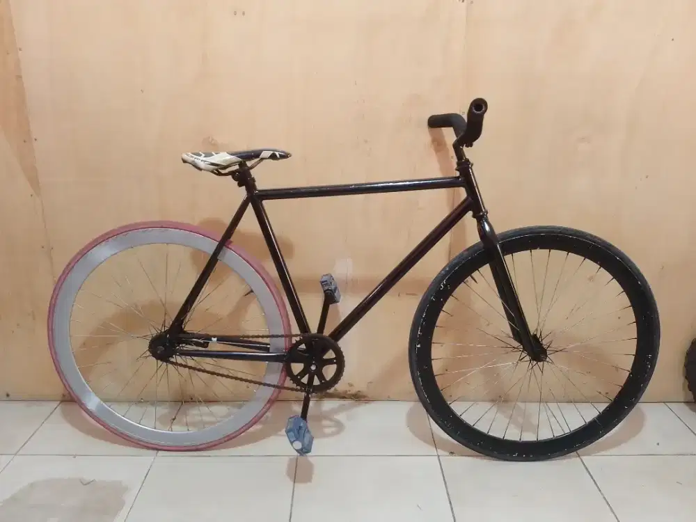 Sepeda Fixie Torpedo Ukuran 700c Siap Pakai