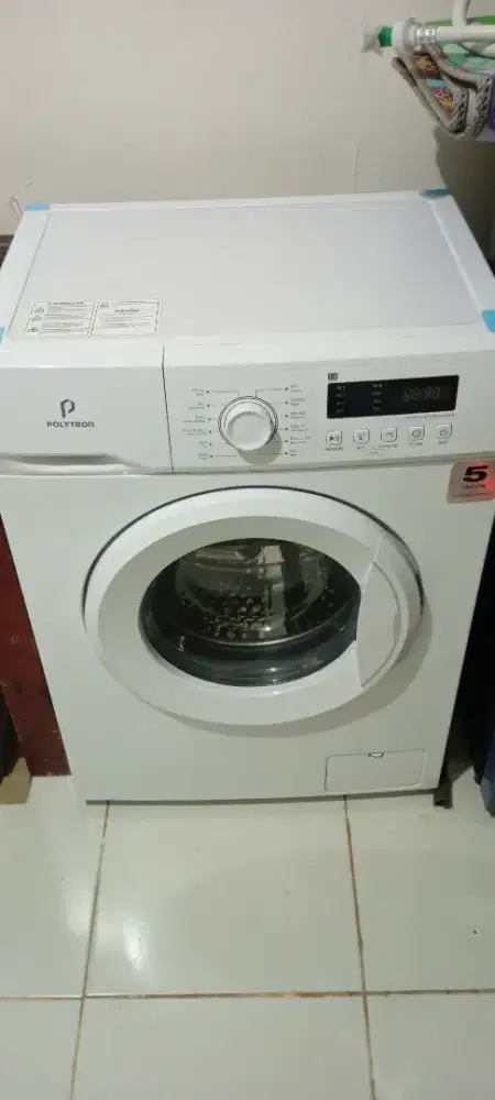 Mesin cuci merek Polytron