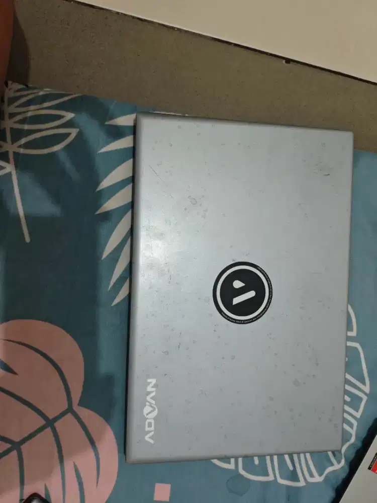 Nego tipis ADVAN Soulmate Celeron N4020 4GB 128GB 256GB