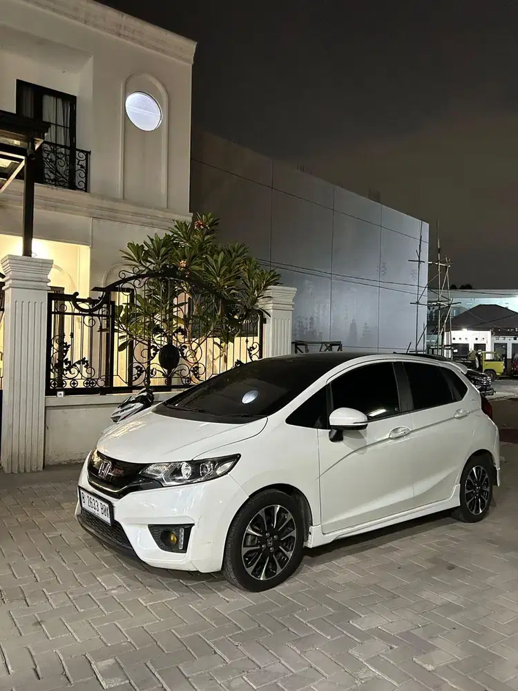 HONDA JAZZ RS 1.5 AT  2017