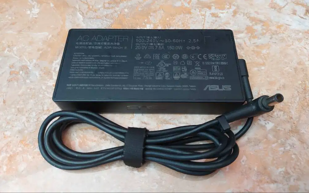 Adaptor Charger ASUS TUF Gaming A15 FA506 F15 FX506 ROG 150W Original