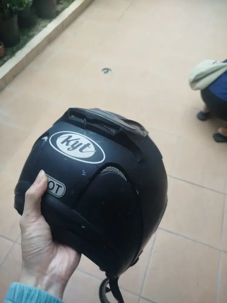Jual cepat helm kyt