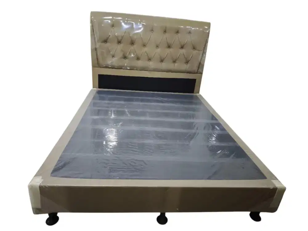 Jual Divan Sandaran Model Kancing Minimalis uk 160,180, 200x200