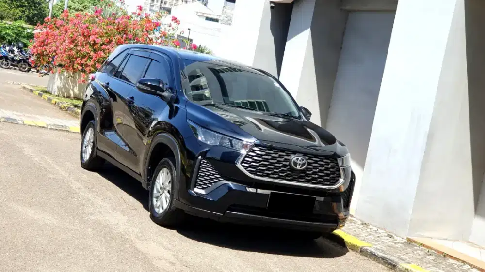 Toyota Kijang Innova Zenix 2.0 G CVT Bensin AT 2024/2025