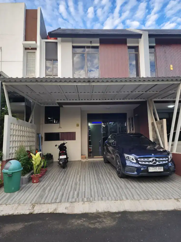 OVER KREDIT RUMAH 3 LANTAI FULL FURNIS ATAU JUAL CASH
