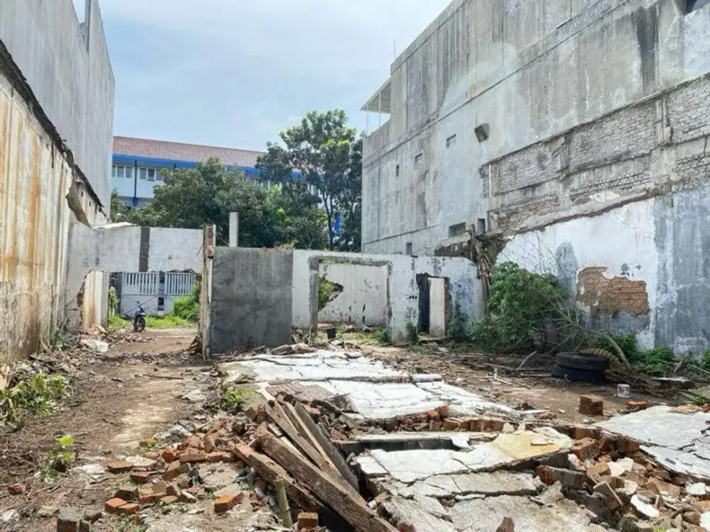 Tanah Sudirman Mainroad dekat BPK 5 dan Garuda