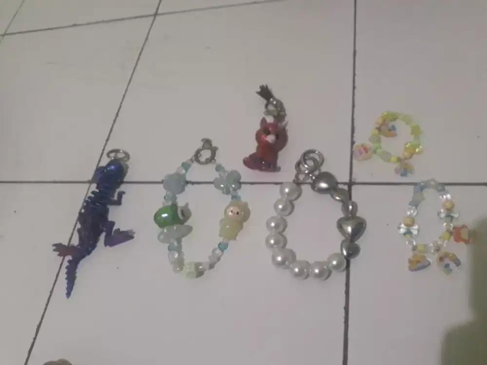 Dijual macam aksesoris