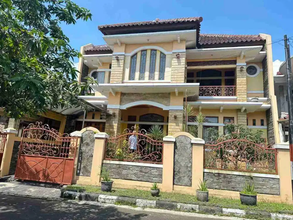 Disewakan rumah Fully furnished Antapani Bandung kota dekat Arcamanik