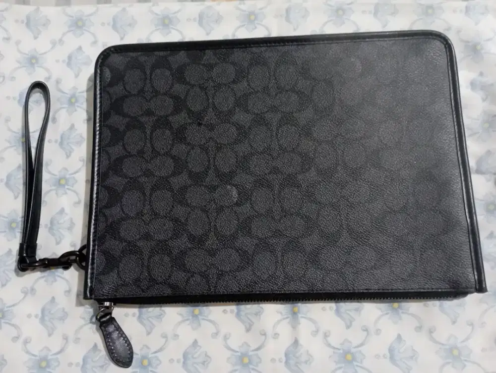 ORI COACH NEW YORK Like New