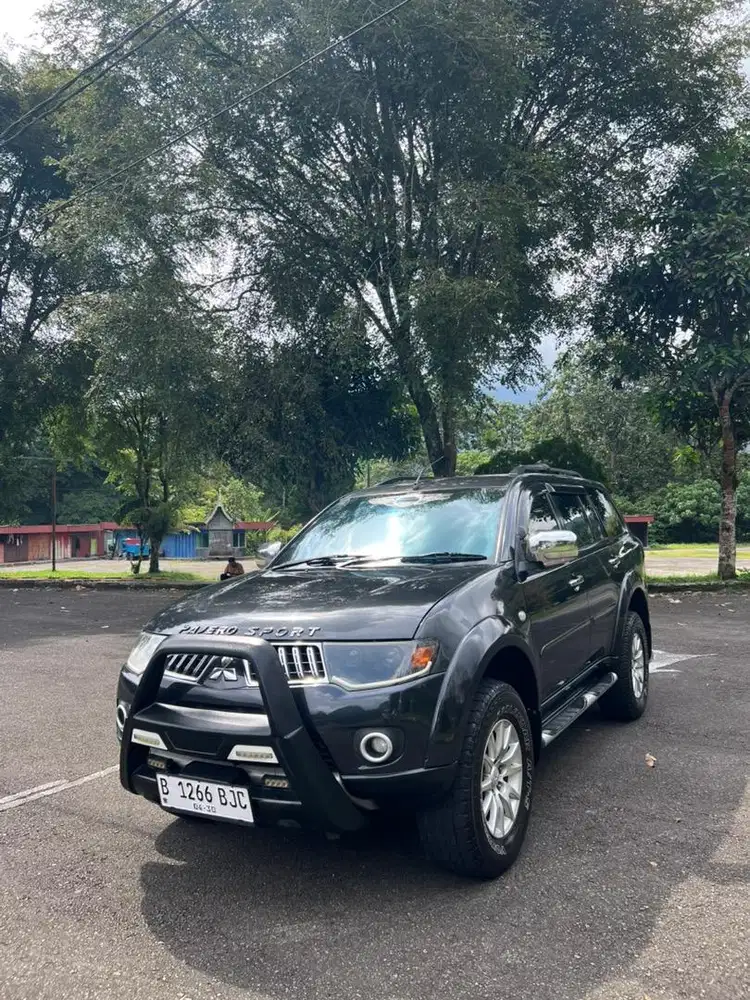 Pajero Sport Exceed Matic Istimewa