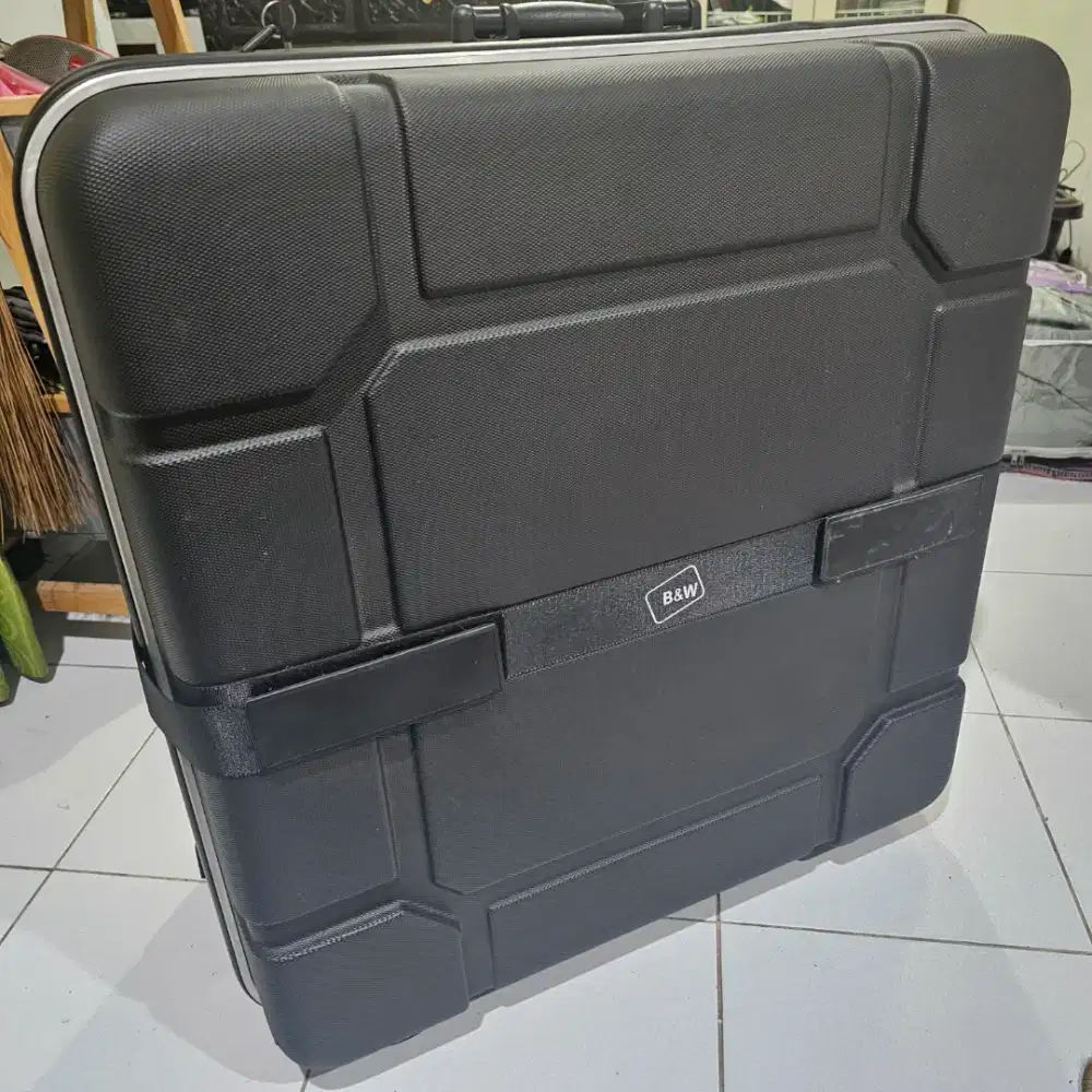 (Bekas) Koper Sepeda Brompton B&W 2 roda (Folding Bike Hard Case)