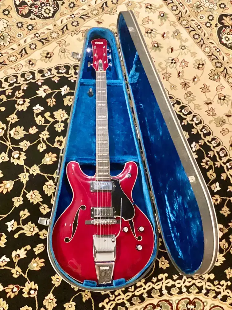 Yamaha SA-50 1968 HollowBody Electric Guitar, Red