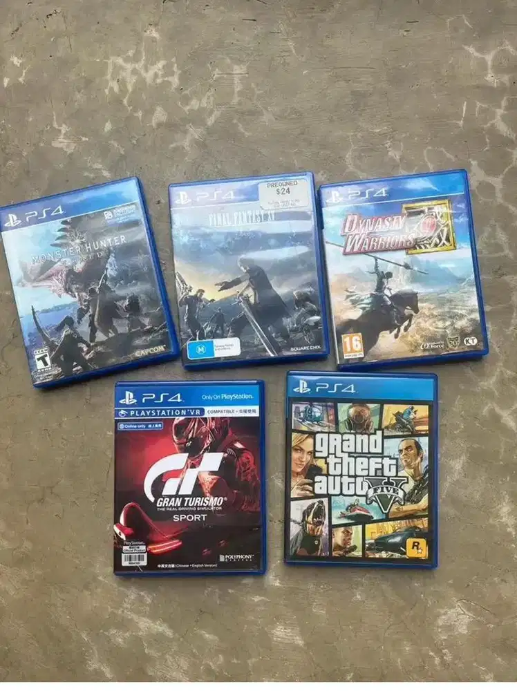 5 game Playstation 4