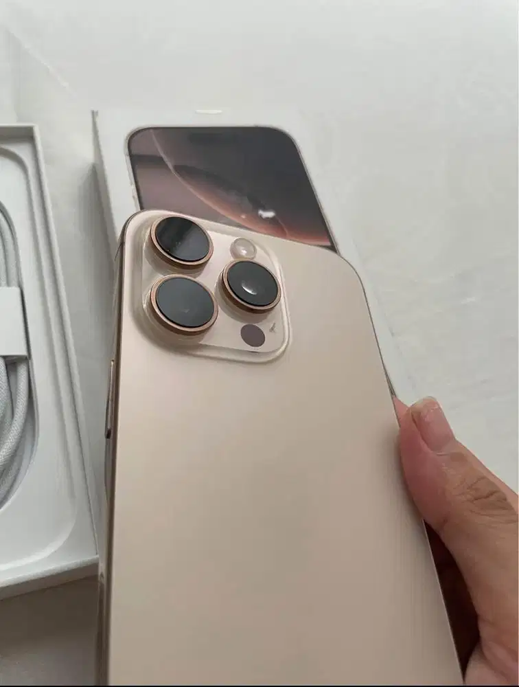 Dijual Iphone 16 Pro 128gb Ibox