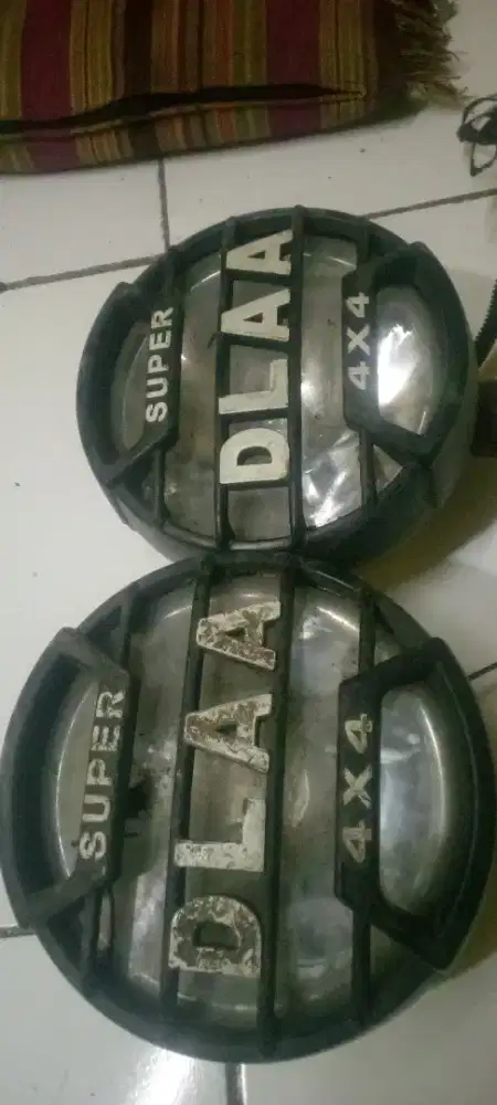 SUPER DLLA 4 X 4 LAMP