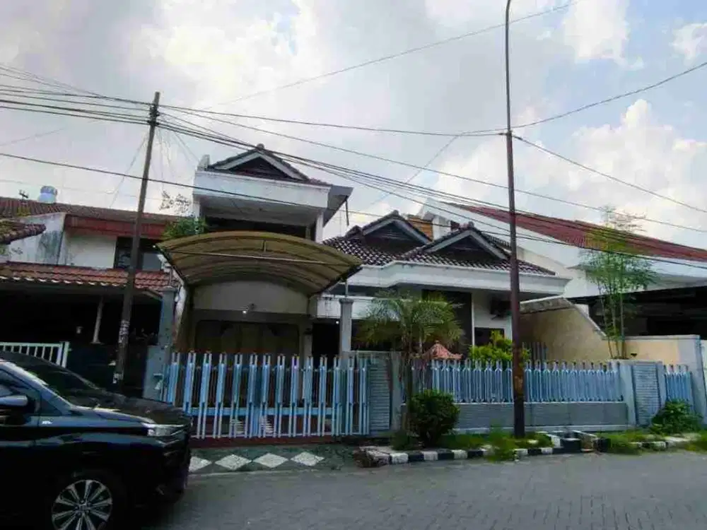 Dijual Rumah Terawat Perum Dharmahusada Indah Surabaya