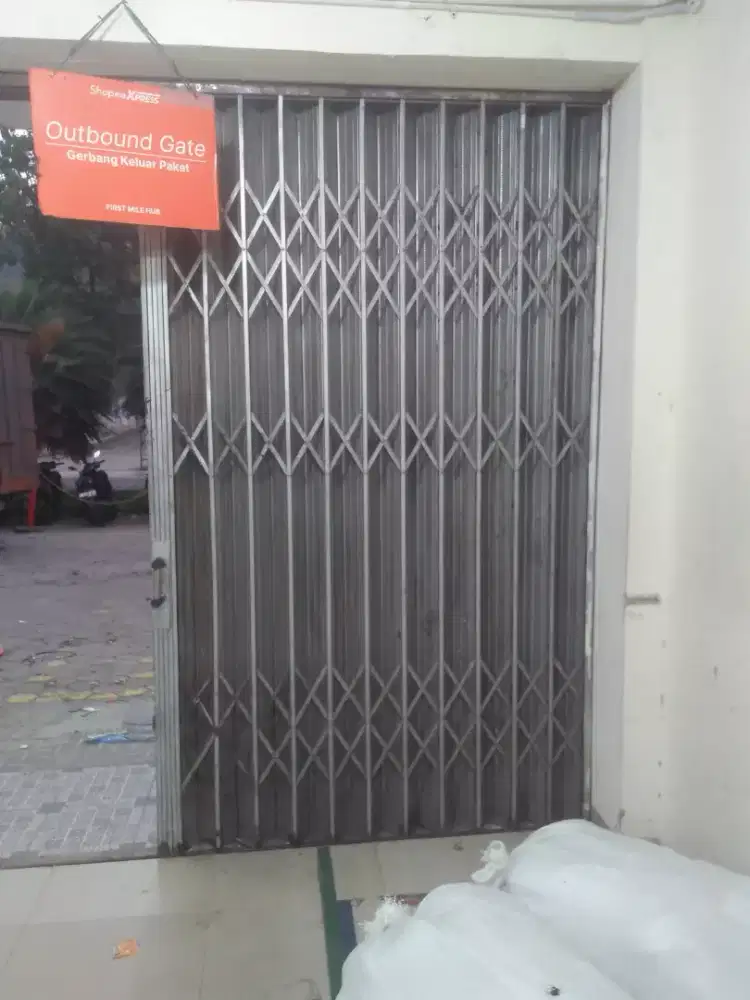 Tukang service rolling door folding gate termurah