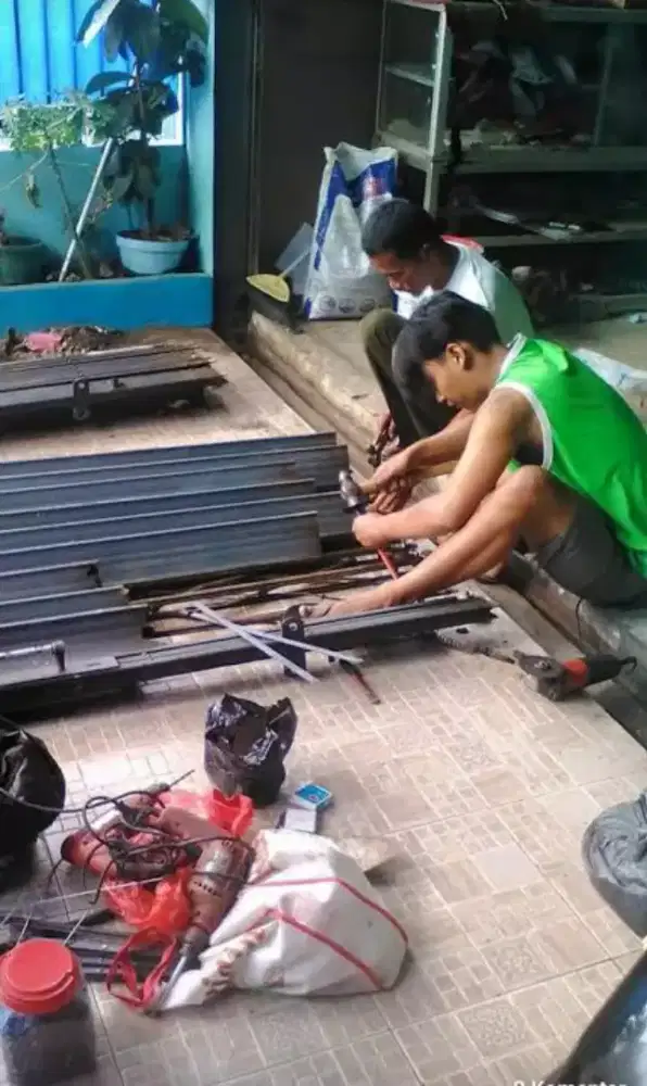 Tukang reparasi rolling door folding gate murah